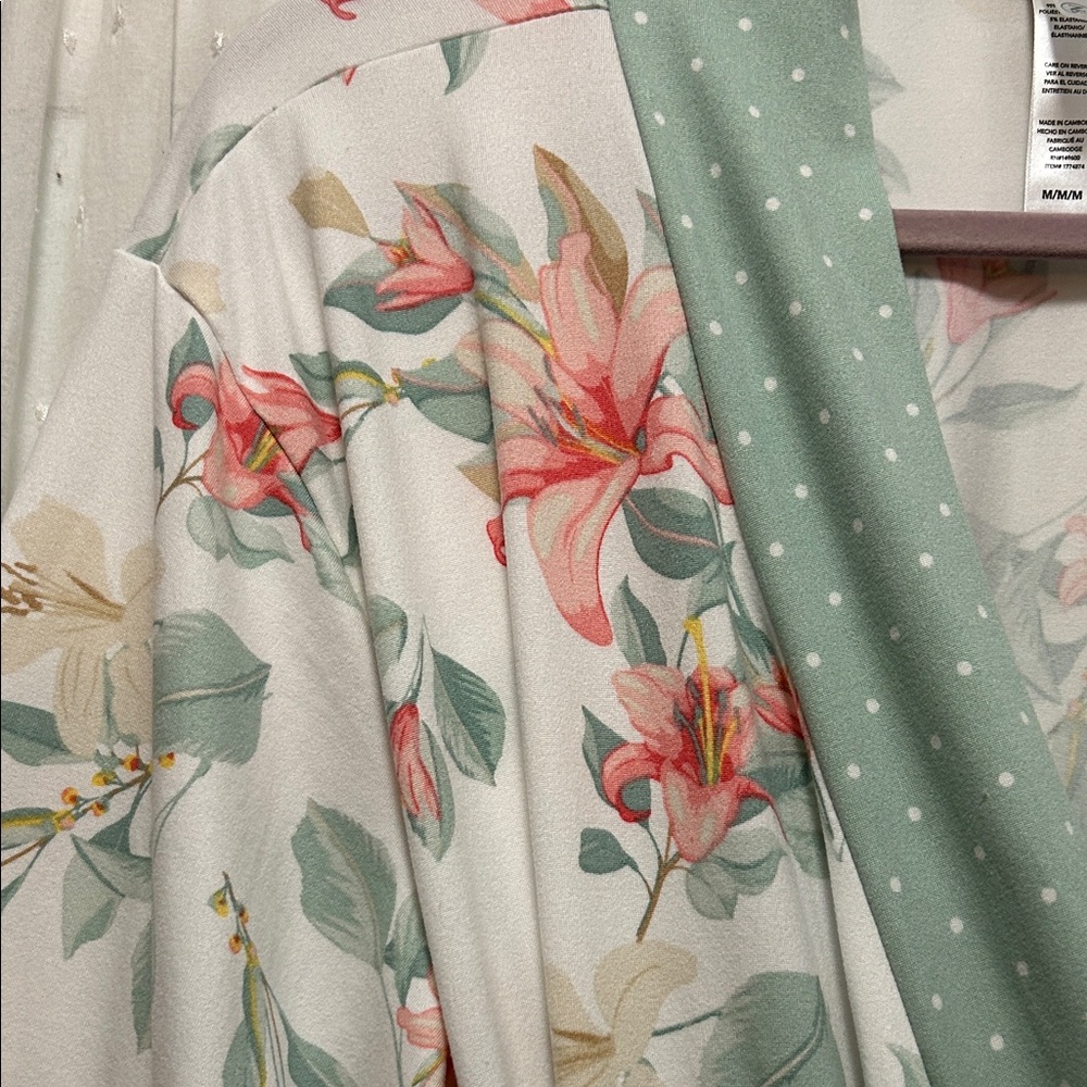 Flora Nikrooz Floral Polka Dot Robe Women’s M Green Feminine Romantic Loungewear - Picture 2 of 15